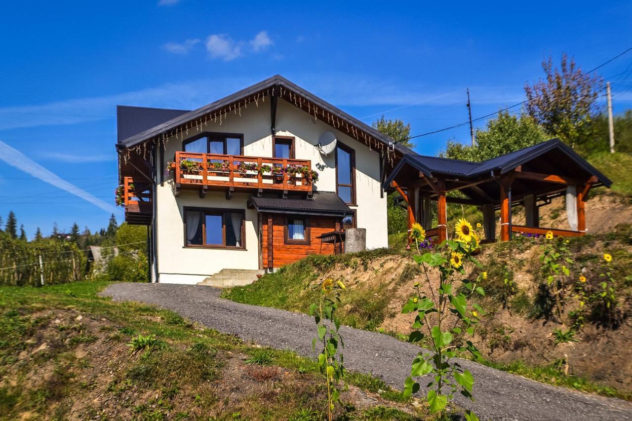 Cottage Chalet-Tiara Szlavszke Kültér fotó
