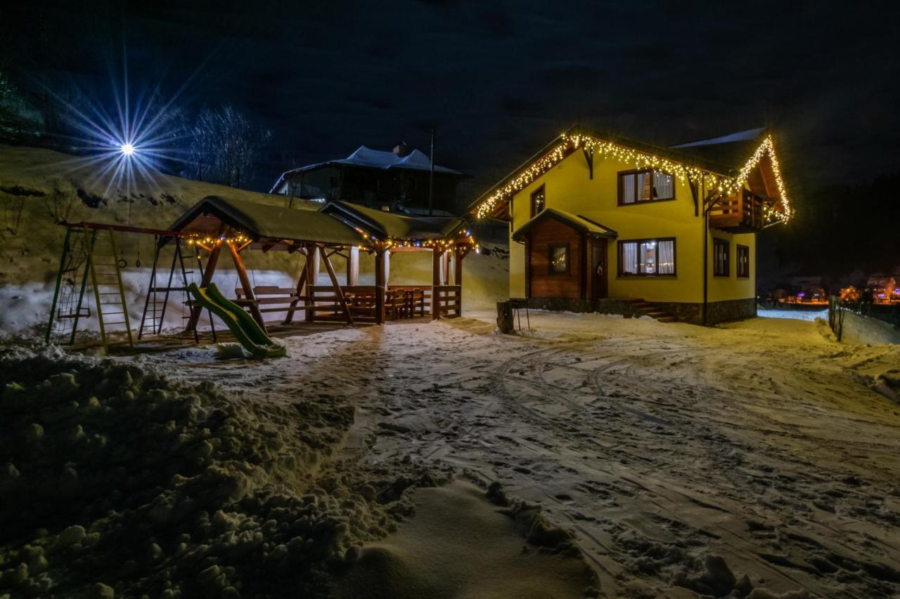 Cottage Chalet-Tiara Szlavszke Kültér fotó
