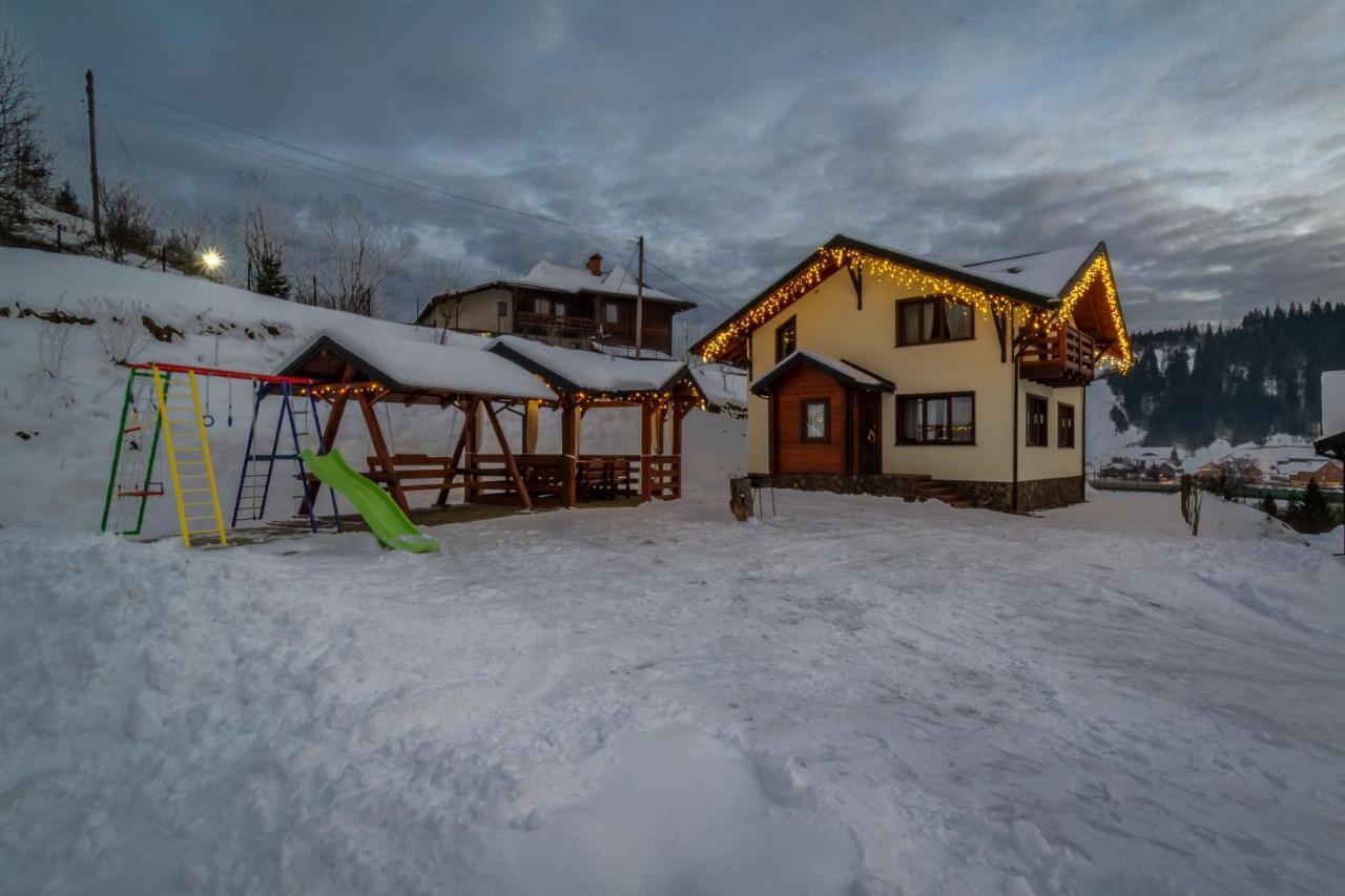 Cottage Chalet-Tiara Szlavszke Kültér fotó