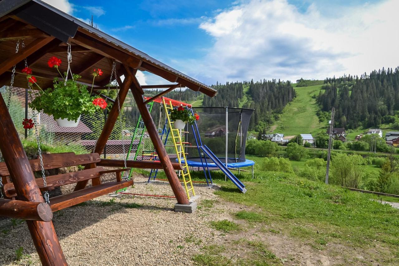 Cottage Chalet-Tiara Szlavszke Kültér fotó