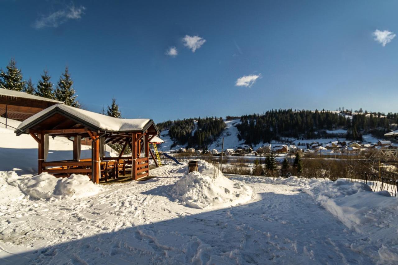 Cottage Chalet-Tiara Szlavszke Kültér fotó