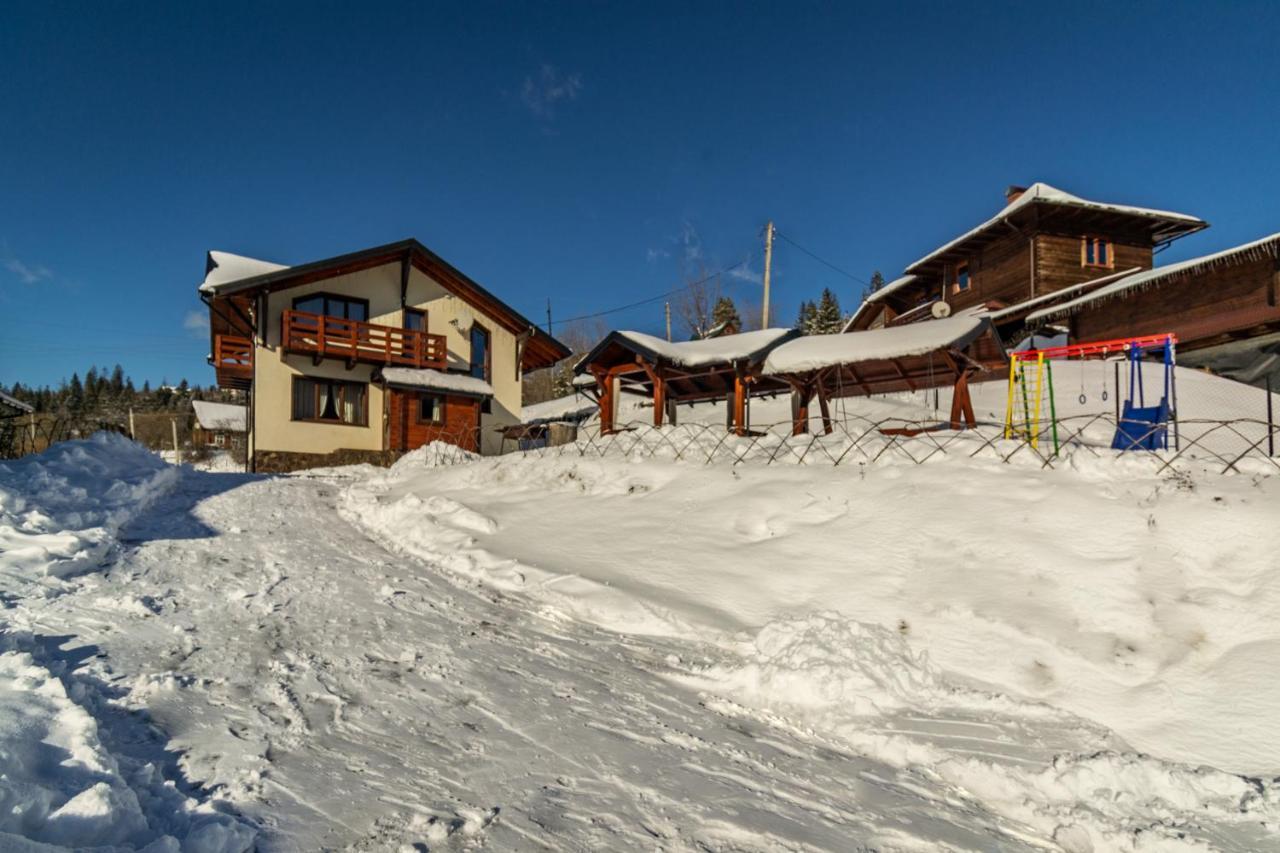 Cottage Chalet-Tiara Szlavszke Kültér fotó