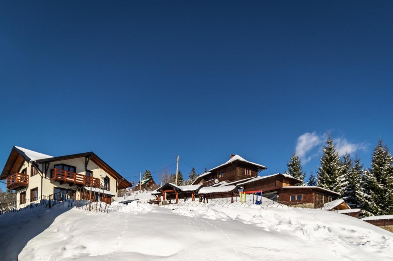 Cottage Chalet-Tiara Szlavszke Kültér fotó